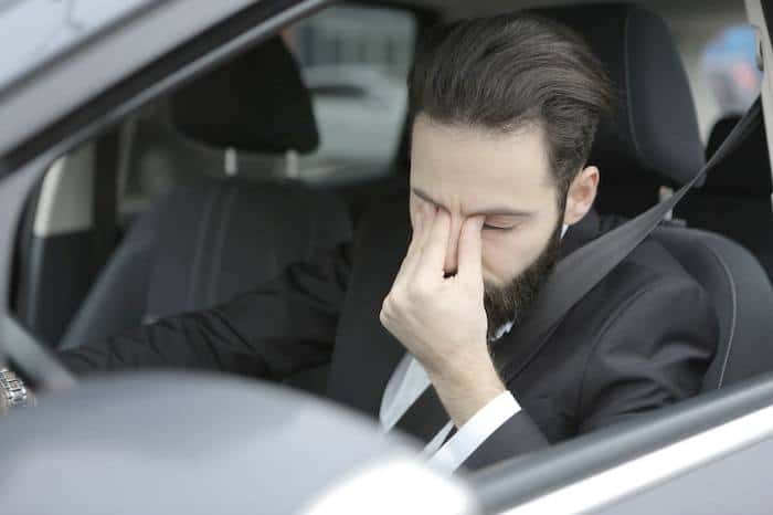 Anticiper augmente l'anxiété de conduire et devient une phobie de la conduite